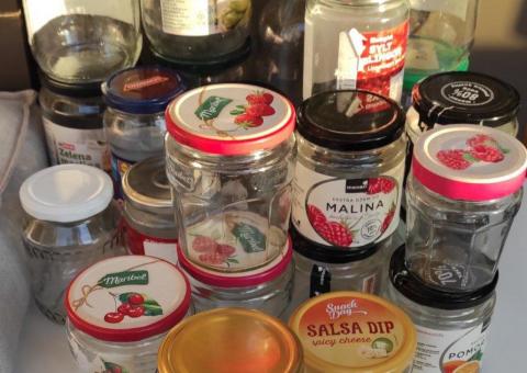 Glass jars for free 