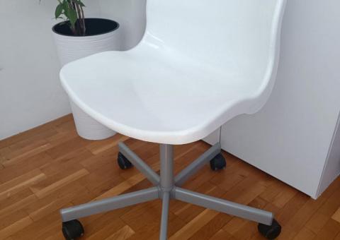 IKEA Plastic Chair 