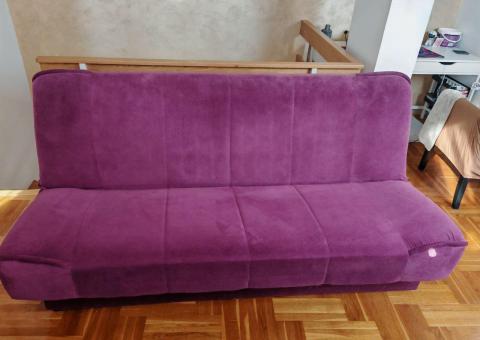 Stylish set: sofa + 2 armchairs 
