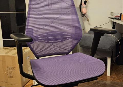 Ikea computer chair 
