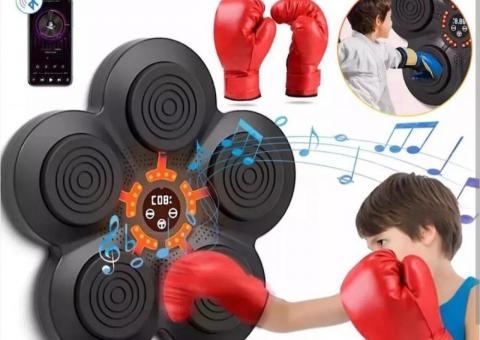 Boxing trainer 
