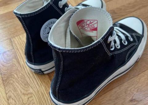 Продаю кеды Converse 