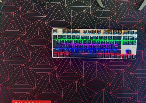 Tastature i podloge za miša ⌨️