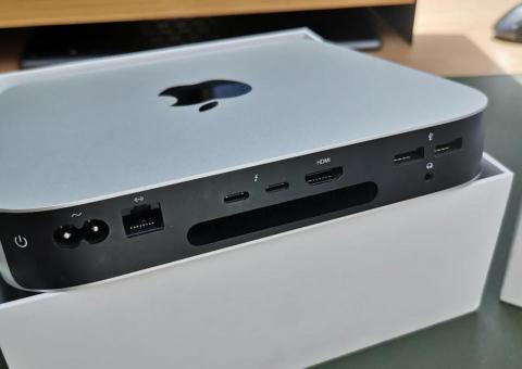 Mac Mini M1 for work!
