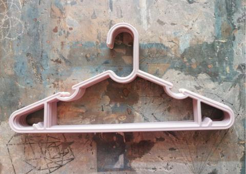 Clothes hangers 