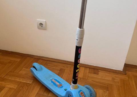 Детский самокат 