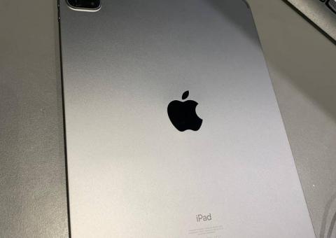 iPad Pro 11 2021 for sale 