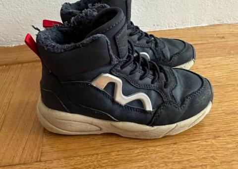 Obuća: Nike, Zara, Timberland 