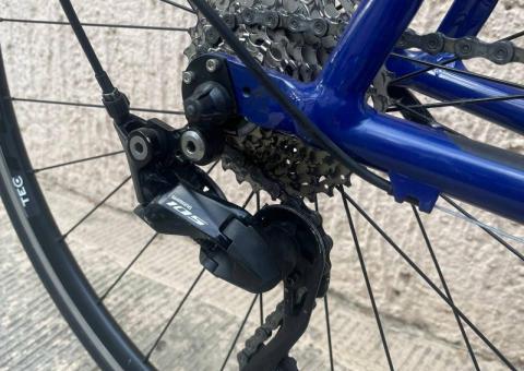 Шоссейный велосипед Cannondale 