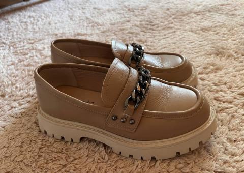 Loafers size 36 