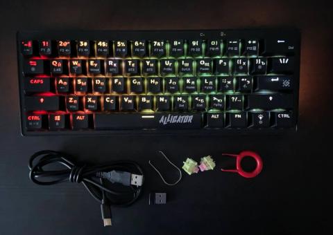 Tastatura ⌨️ Mehanička, kao nova!