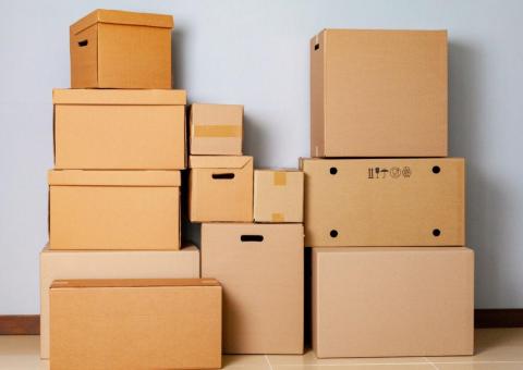 Buying boxes for moving 