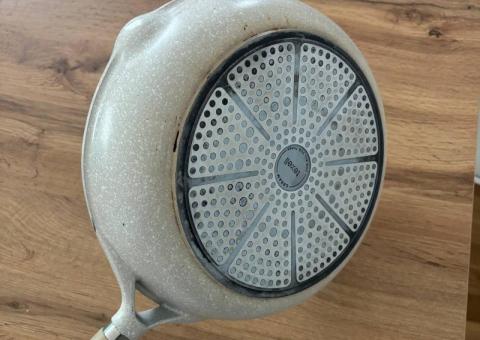 Frying pan for free! 