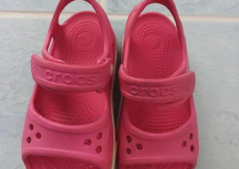 Crocs sandals for kids 