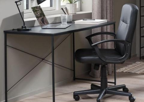 Selling Jysk computer chair 