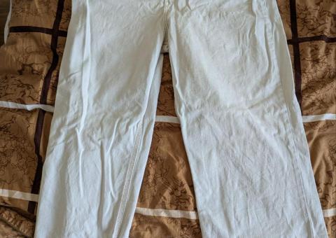 Prodajem odeću L-XL 