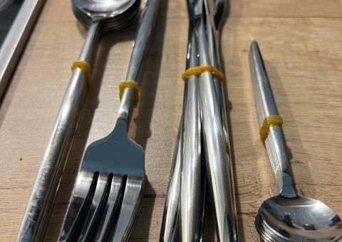 Cutlery set 