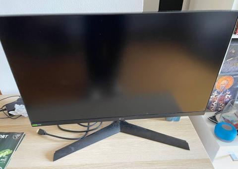Игровой монитор LG 