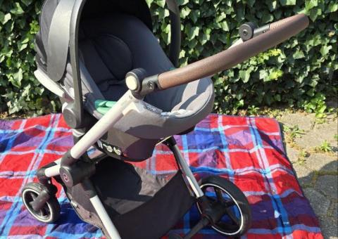 Cybex EOS LUX 3-in-1 stroller for sale 