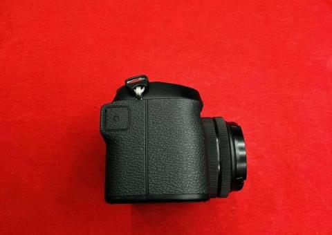 Fujifilm X-S20 