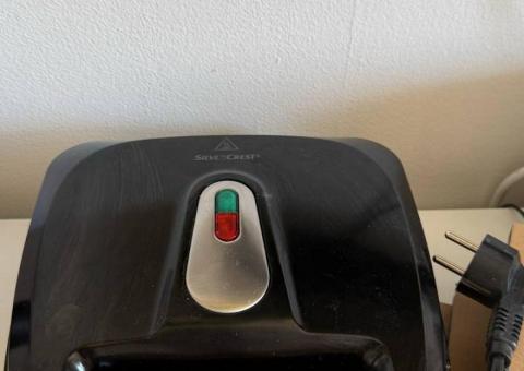 Prodajem aparat za vafle 