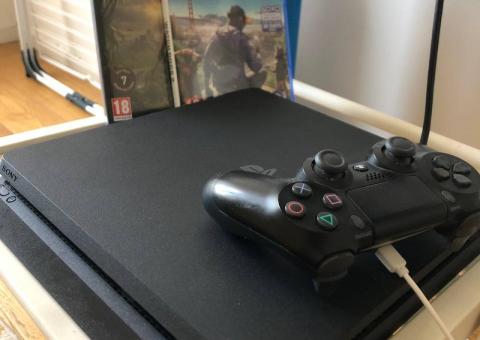 PS4 