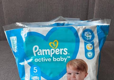 Pampers diapers 
