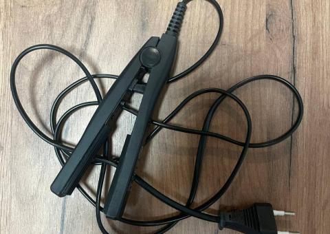 Hair crimper for volume 