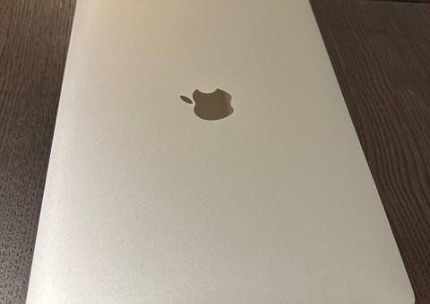 MacBook Pro 13' M1 