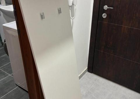 Clothes hanger 