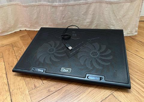 Laptop stand 