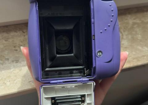 Selling Instax Mini 8 