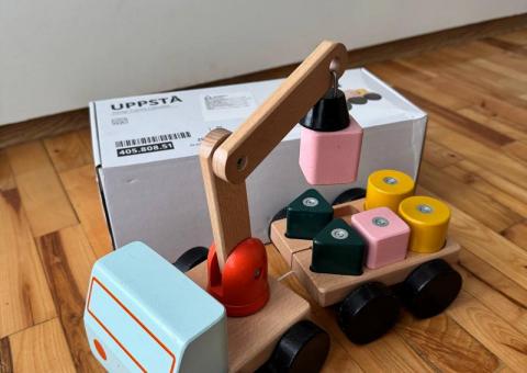 Kids' items for sale! 