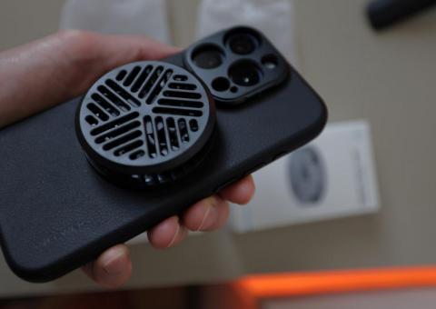 HAGIBIS Magnetic Phone Cooler 