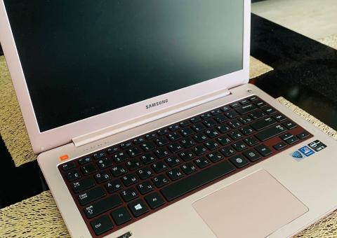 Laptop Samsung 