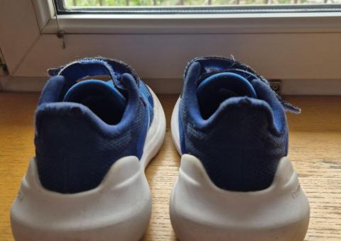 Dečije Adidas patike 
