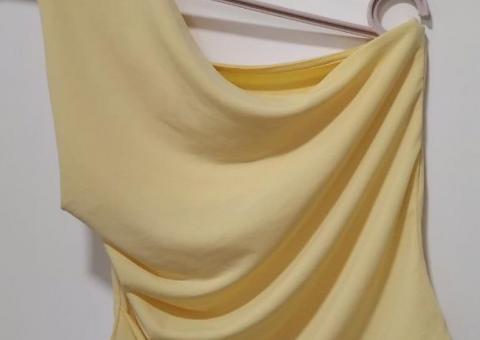 Yellow one-shoulder top 