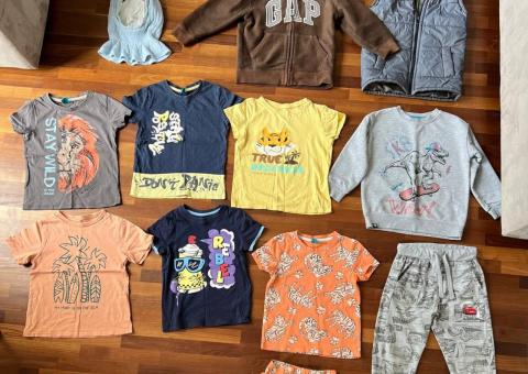 Kids clothes 
