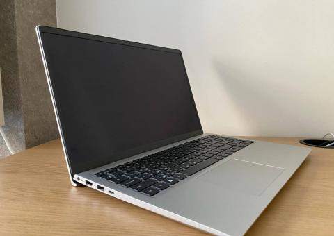Laptop DELL Inspiron 