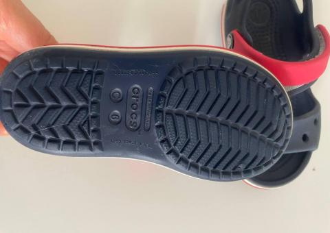 Crocs in good condition! 