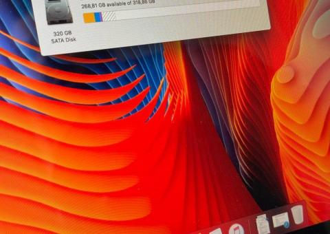 MacBook Air 13" (2011) 