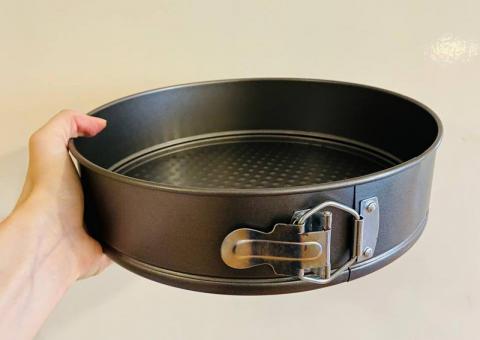 Kitchenware for sale 