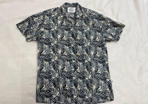 Men's clothing 