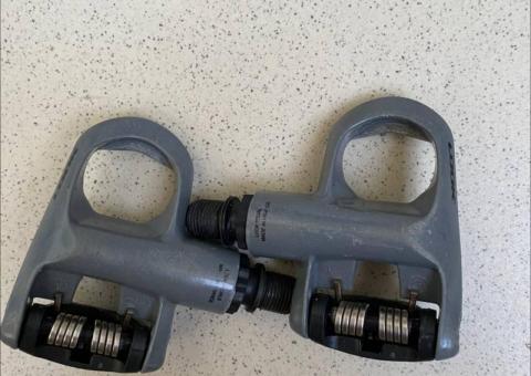 Look Keo Easy Pedals 