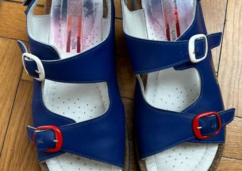 Sandals size 35 
