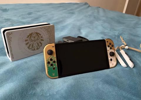 Nintendo Switch OLED 