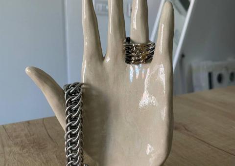 Jewelry stand 