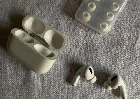 AirPods Pro 