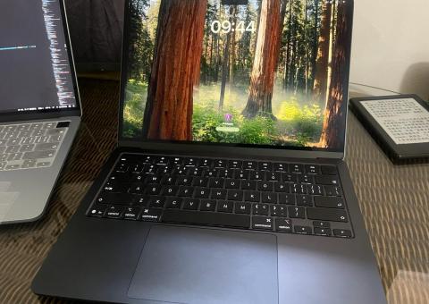 MacBook Air 2025 
