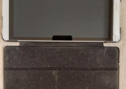Tablet na prodaju! 